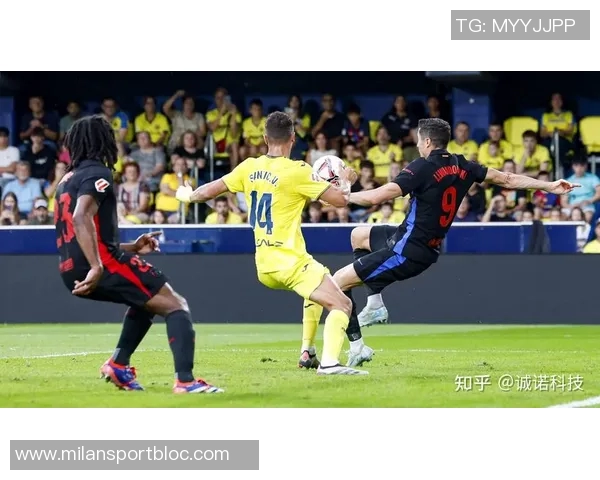 巴塞罗那与比利亚雷亚尔争夺西甲榜首之战精彩纷呈